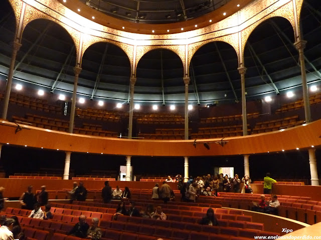 Interior-teatro-circo-Albacete.JPG