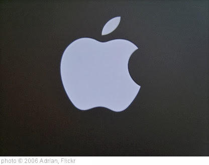 'Apple' photo (c) 2006, Adrian - license: http://creativecommons.org/licenses/by/2.0/