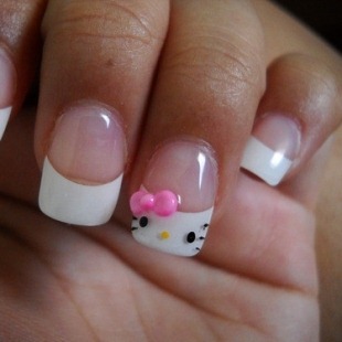 [hello_kitty_nails_423_thumb%255B3%255D.jpg]