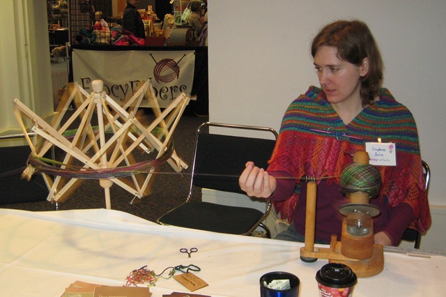 [20111203ARFiberArtsEx112.jpg]