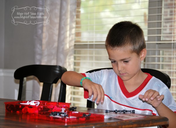 Transformer-Construct-bots-assembly.jpg Transformer Construct bots assembly