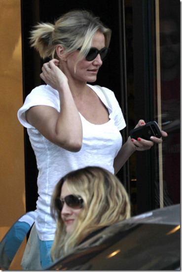 Drew Barrymore Drew Barrymore Cameron Diaz zaxybL981nEl