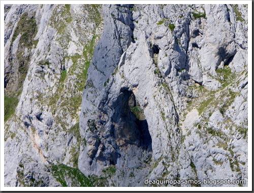 Poncebos-Canal de Trea-Jultayu 1940m-Lagos de Covadonga (Picos de Europa) 5153 Poncebos-Canal de Trea-Jultayu 1940m-Lagos de Covadonga (Picos de Europa) 5153