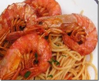 Spaghetti ai gamberoni e pomodorini 