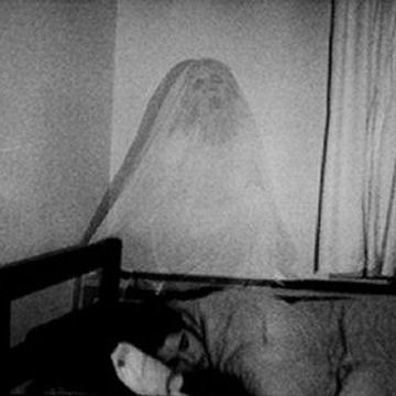 [real-ghost-pictures%255B3%255D.jpg]