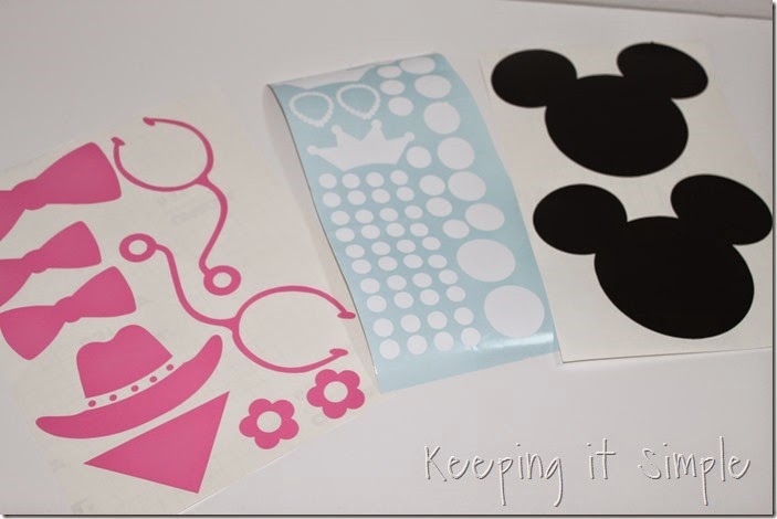 Disney themed notebooks (4)
