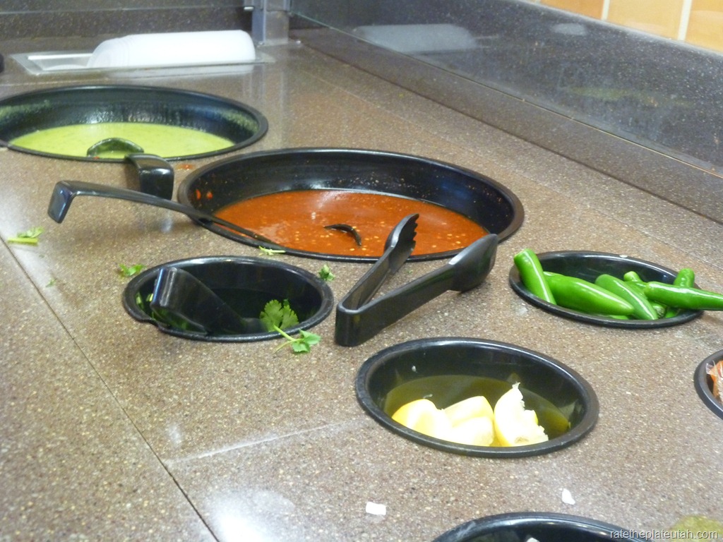 [El%2520Pollo%2520Loco%2520Salsa%2520Bar%25202%255B9%255D.jpg]