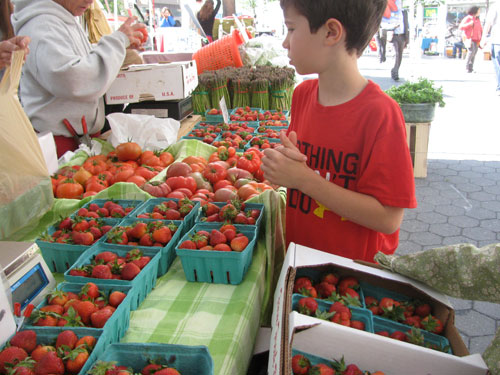 Strawberry season has begun! They were the main reason we headed to the market. (We also bought some of those tomatoes and that asparagus to make a delicious fritatta that night for dinner.)
