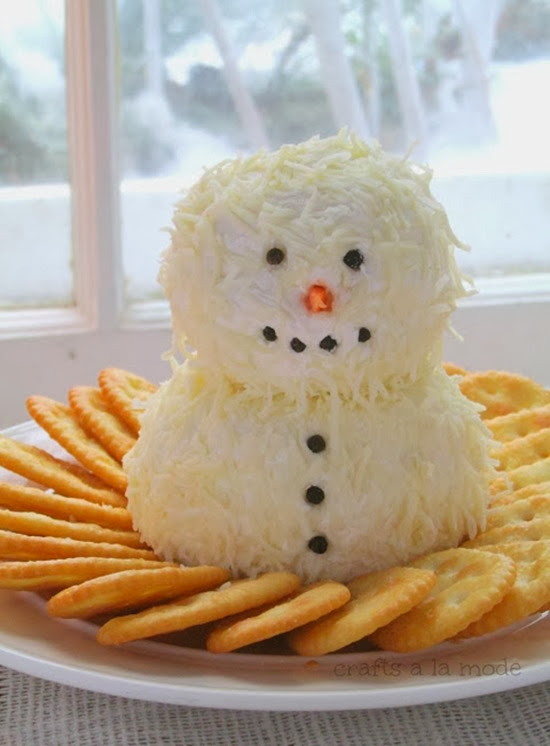 snowman with crackers