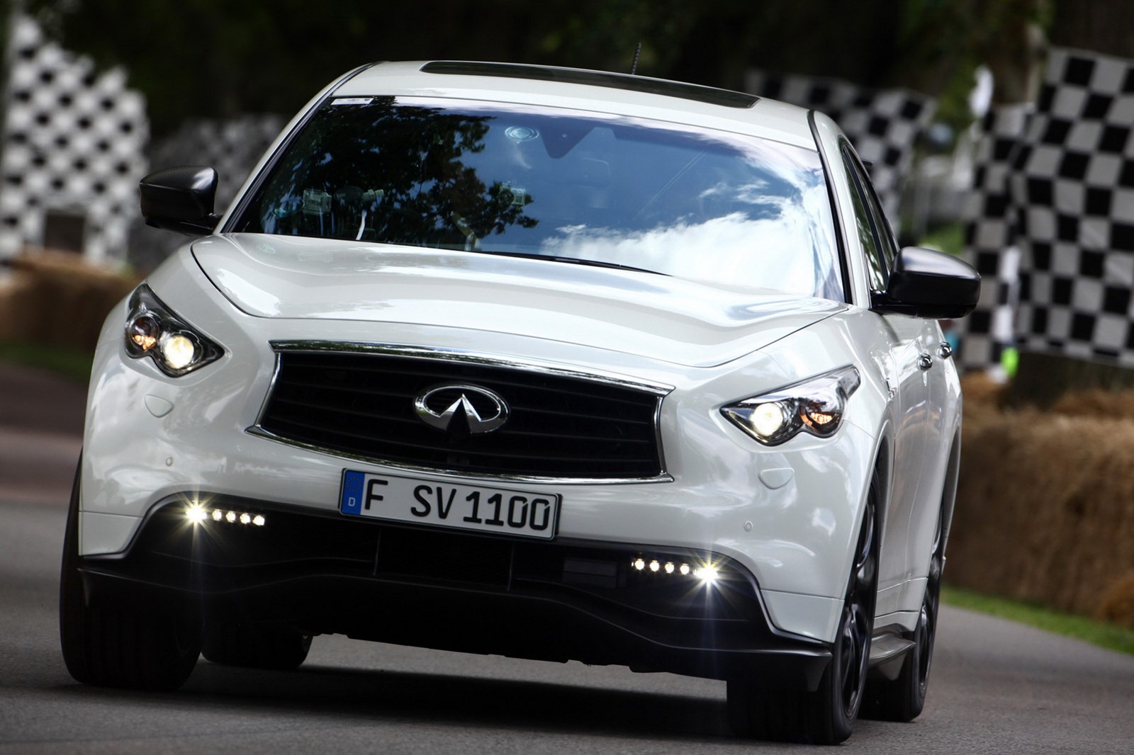 [Infiniti-Goodwood-12%255B2%255D.jpg]