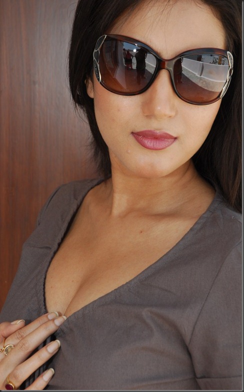 Actress Anu Smirthi Stills