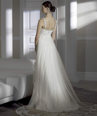 Modelo Hillary - Vestidos de novia Avance Pronovias 2009