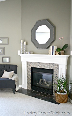 [how-to-decorate-mantel%255B2%255D.jpg]