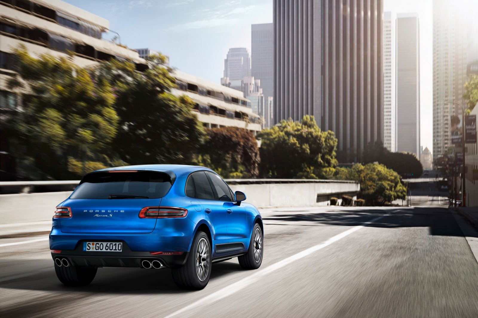 [2015-Porsche-Macan-SUV-1%255B2%255D.jpg]