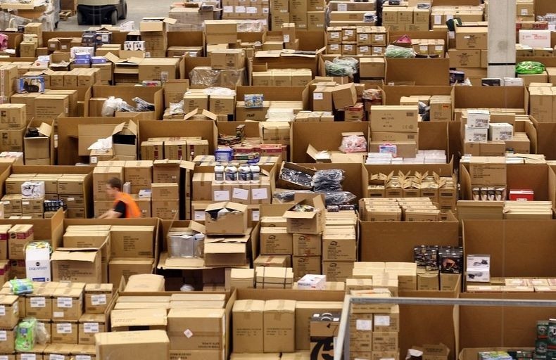 amazon-warehouse-6 amazon-warehouse-6