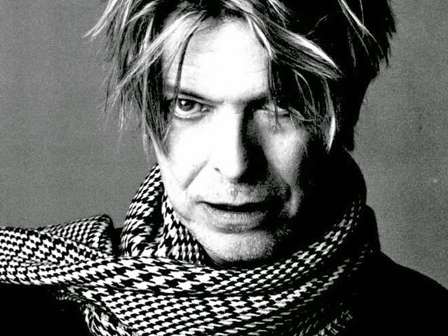 [David-Bowie-%255B3%255D.jpg]