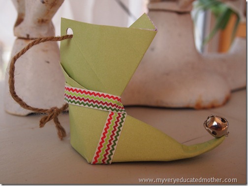 #Origami Elf Boot Ornaments @mvemother #NUO2012 @mvemother #Origami Elf Boot Ornaments #NUO2012
