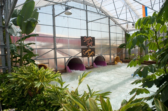 [Schlitterbahn%2520Galveston.GuadaLupy%2520Indoor%2520Tube%2520Slide%2520%255B5%255D.jpg]