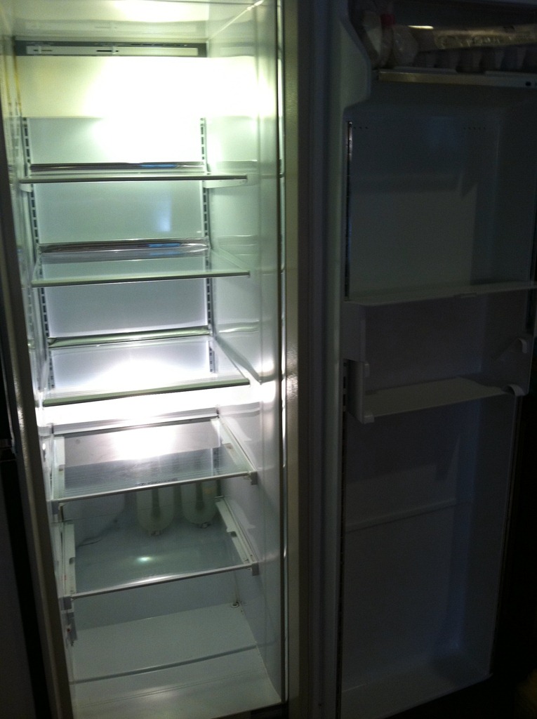 [fridge%255B5%255D.jpg]