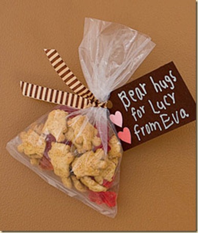bear-your-heart-coockie-wrapping-valentine-craft-photo-260-FF0209VALENA12