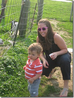 2012.08.17 Petting Zoo (8)