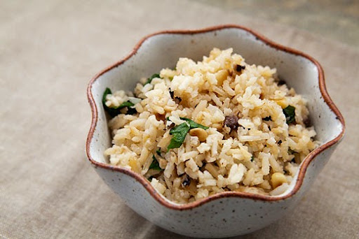 Rice Pilaf with Mushrooms and Pine Nuts (photo)