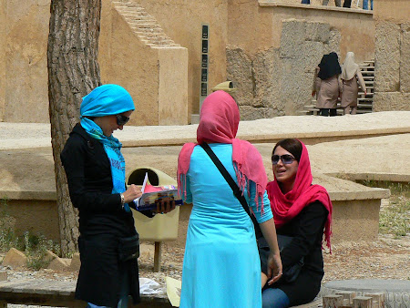 Iran women fashion