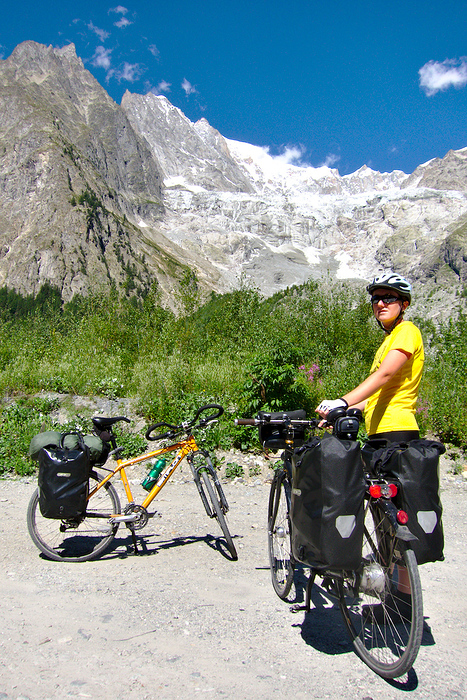 Saying goodbye to Mont Blanc, after climbing it and after a 1800 kilometer bike tour from Romania.