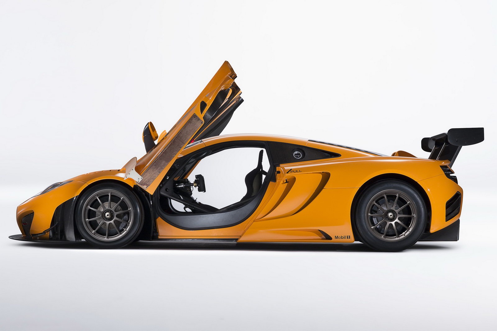 [McLaren-MP4-12C-GT3-2013-5%255B2%255D.jpg]