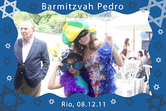 Fotos do evento Pedro - 08.12.11. Foto numero 42 da Social Click Fotografia Digital, do Rio de Janeiro, RJ, que faz fotos divertidas, fotos malucas, fotos com fantasias, fotos na hora, fotografia maluca, fotografia divertida com molduras personalizadas. fotos divertidas malucas foto maluca animadas animado rj rio de janeiro divertida fantasia animada festas 15 anos para casamento fotógrafo fotografias