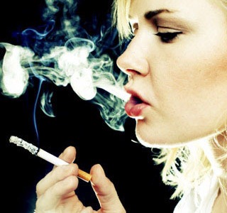 [mulher-fumando%255B6%255D.jpg]
