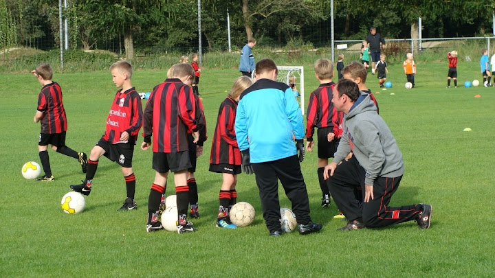 2011 - 07 SEP - WVV E5 TRAINING IN TENUE 034.jpg