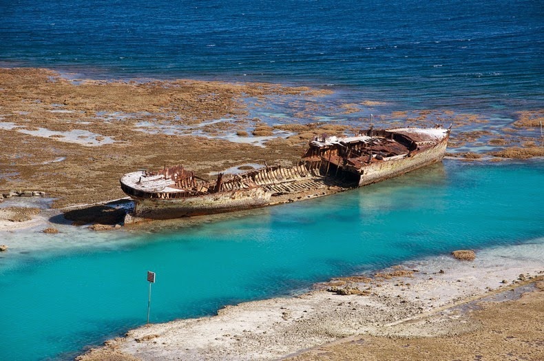 hmas-protector-1