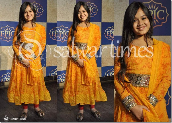 Yellow_Full_Sleeves_Kameez Yellow_Full_Sleeves_Kameez