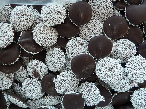 Non pareils added texture.