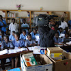 DSC00330.JPG - La télévision congolaire était présente le jour de la remise de nouveaux livres.