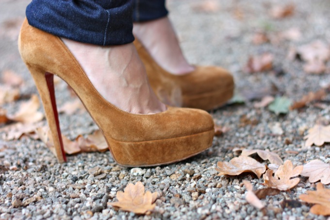 Louboutin camel shoes