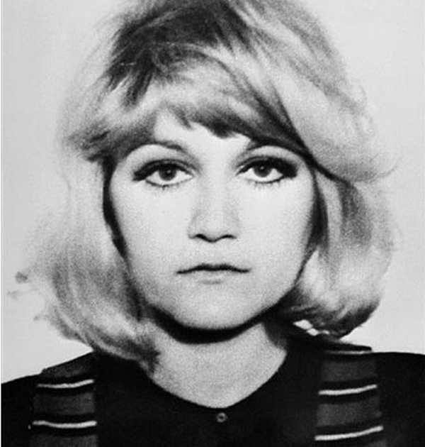 5- Vesna Vulovic 5- Vesna Vulovic