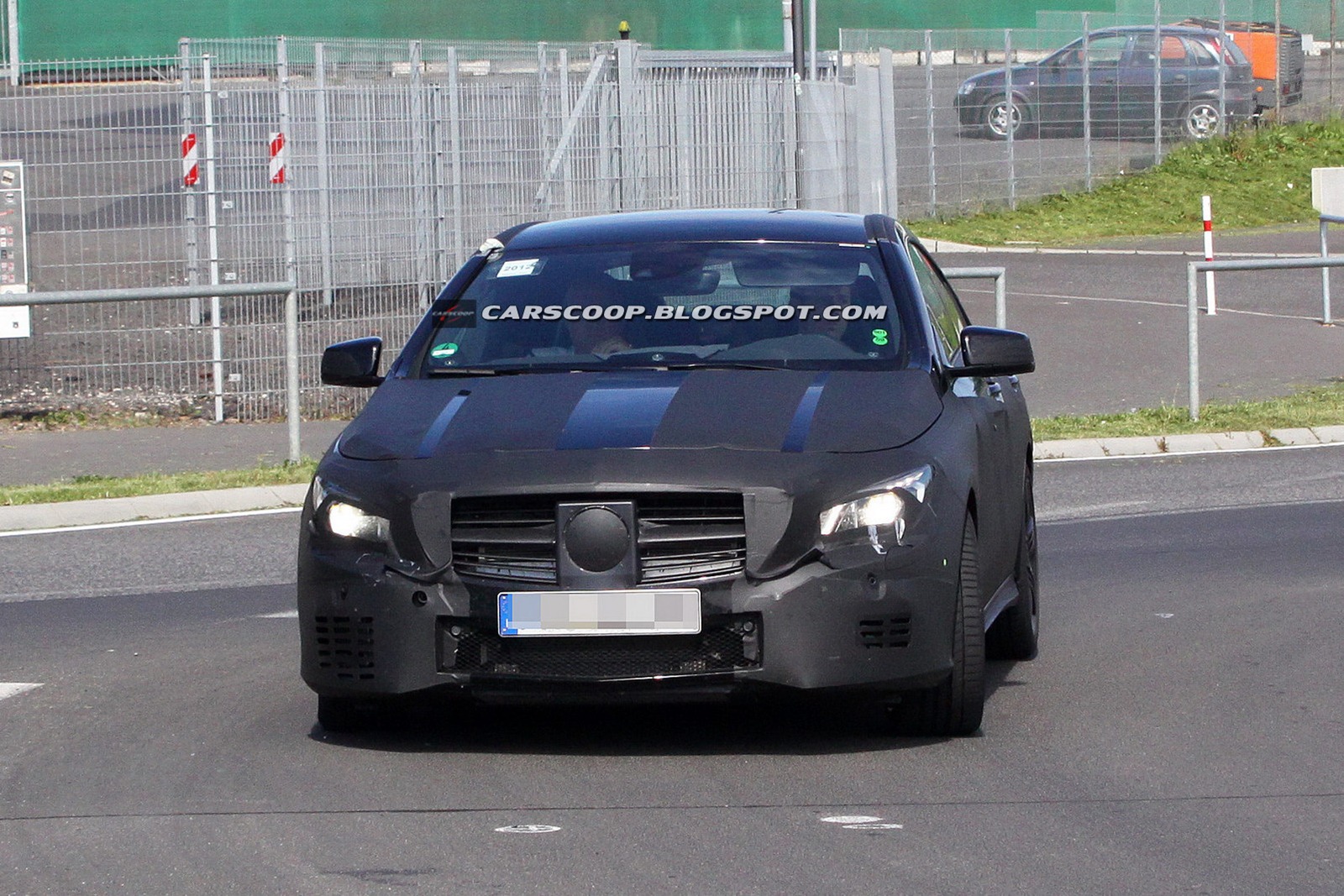 [2014-Mercedes-Benz-CLA45-AMG-2%255B3%255D.jpg]