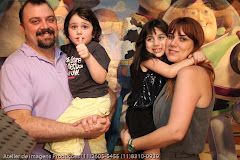 Álbum de fotos de Ana e Lucca 04.12.2010. Fotografias do Atelier de Imagens, de São Paulo, SP, que faz fotos infantil (fotografia infantil), fotos de casamento (fotografia de casamento), fotos de 15 anos (fotografia de 15 anos), fotos de baladas (fotografia de baladas), fotos de crianças (fotografia de crianças), fotos de aniversário, fotos de festas, fotos de empresa (fotografia corporativa), fotos em escolas, vídeos de casamento (filmagem de casamento), vídeos de 15 anos (filmagem de 15 anos), vídeo infantil (filmagem de festa infantil) e vídeo de eventos sociais. Album (digital) de fotos de Ana e Lucca 04.12.2010. Fotografias digitais do Atelier de Imagens, de São Paulo, SP, que faz fotos infantil (fotografia infantil), fotos de casamento (fotografia de casamento), fotos de 15 anos (fotografia de 15 anos), fotos de baladas (fotografia de baladas), fotos de crianças (fotografia de crianças), fotos de aniversário, fotos de festas, fotos de empresa (fotografia corporativa), fotos em escolas, vídeos de casamento (filmagem de casamento), vídeos de 15 anos (filmagem de 15 anos), vídeo infantil (filmagem de festa infantil) e vídeo de eventos sociais. fotos casamento sao paulo de são video sp filmagem fotografos 15 anos evento infantil crianças videos noivas festa foto maquiagem madrinha cerimonia casamentos daminhas e para em empresas