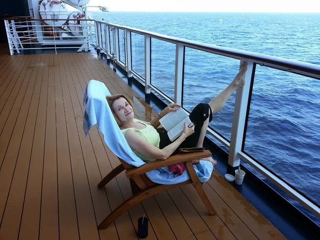 [20131208_relaxing-on-deck-5-Small3.jpg]