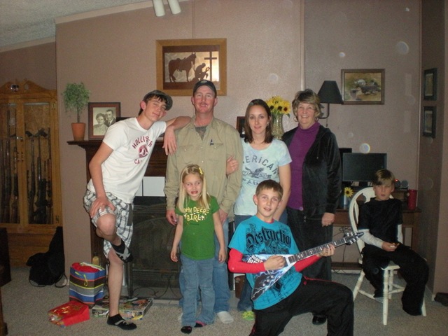 [Christmas%25202011%2520108%255B3%255D.jpg]
