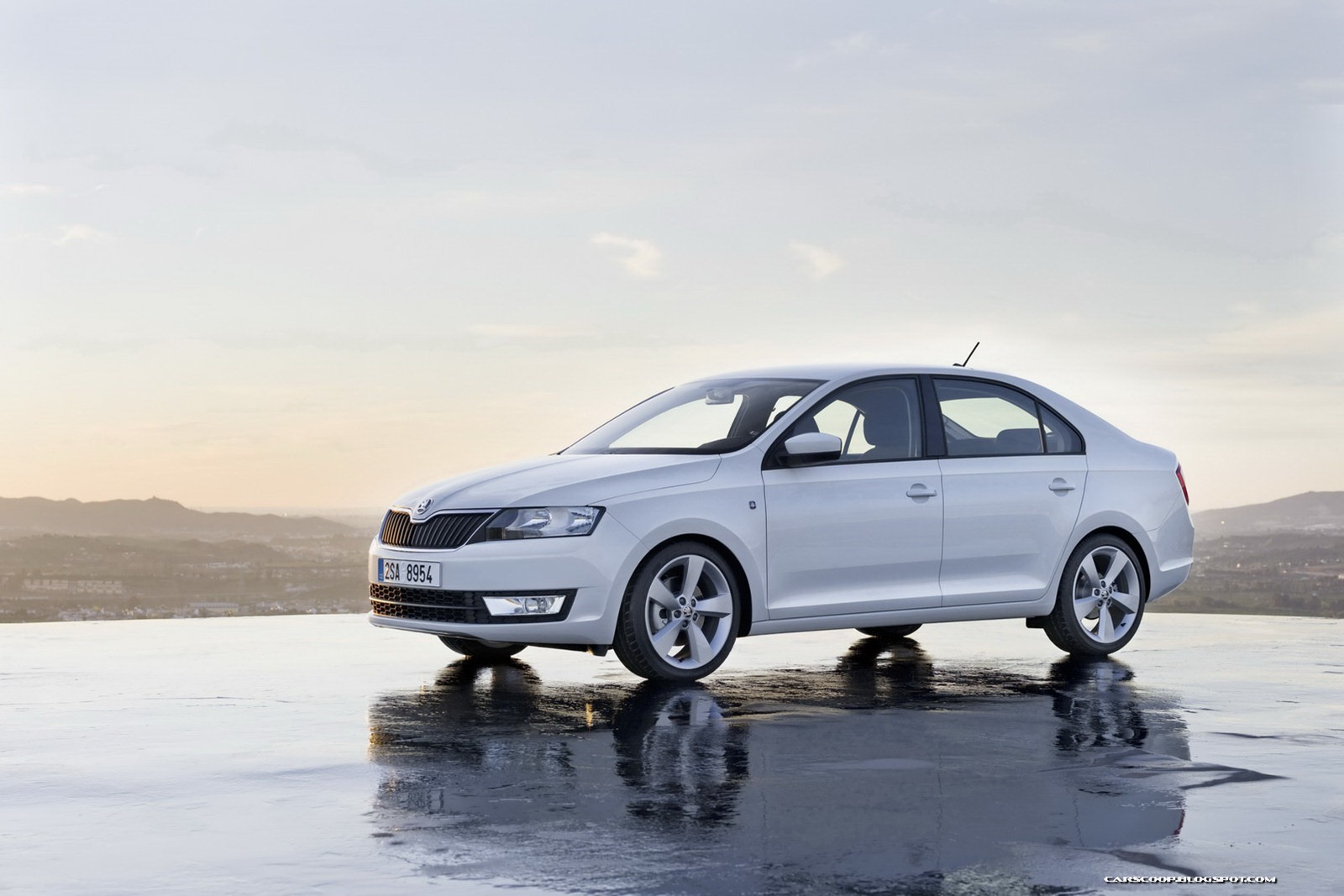 [2013-Skoda-Rapid-51%255B2%255D.jpg]