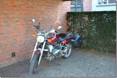 Moto R850R 002