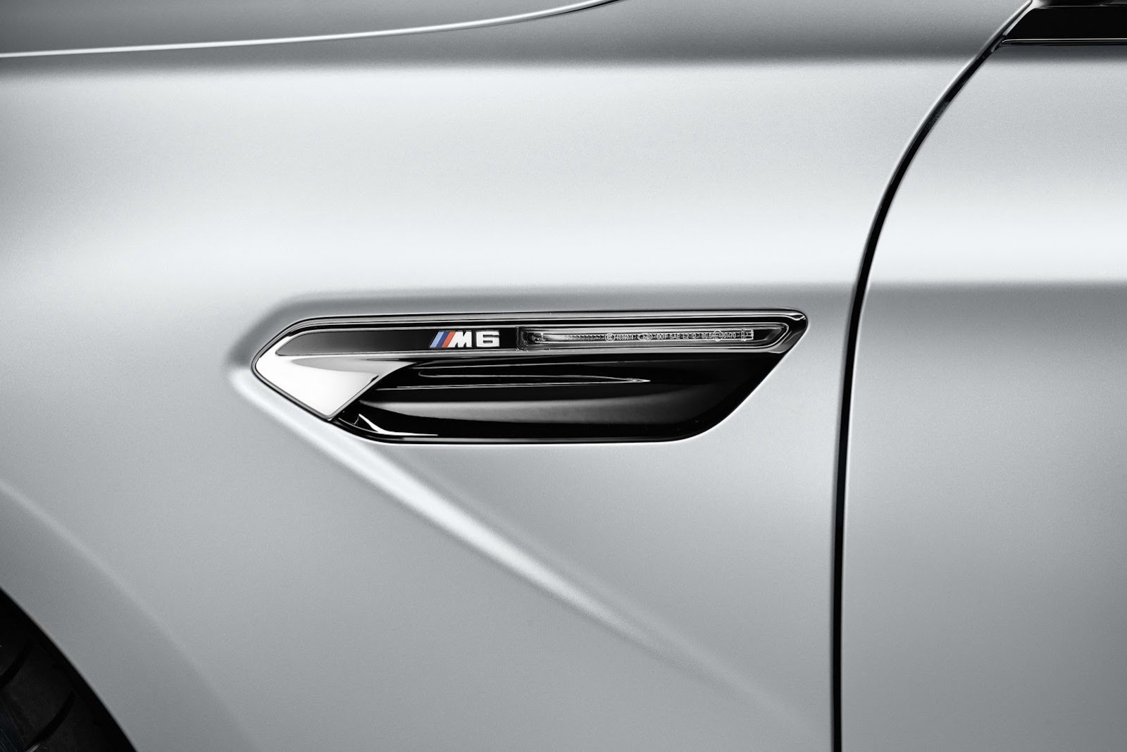 [BMW-M6-Gran-Coupe-16%255B2%255D.jpg]