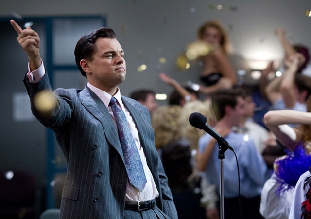DiCaprio és Hill egy-egy vadonatúj A Wall Street farkasa fotón 01
