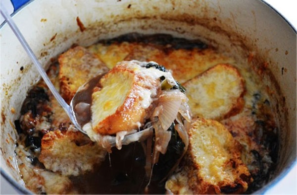 ladel-french-onion-soup