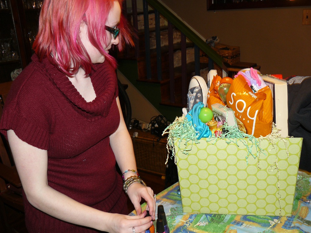 [Easterbaskets-and-rainbow-0103.jpg]