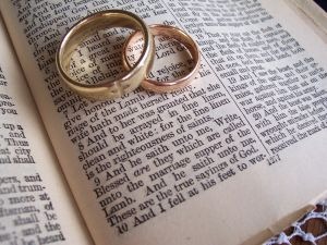 [wedding_rings%255B2%255D.jpg]