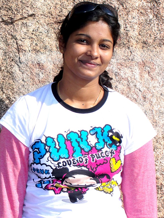 [ramya%2520gayar%255B5%255D.jpg]